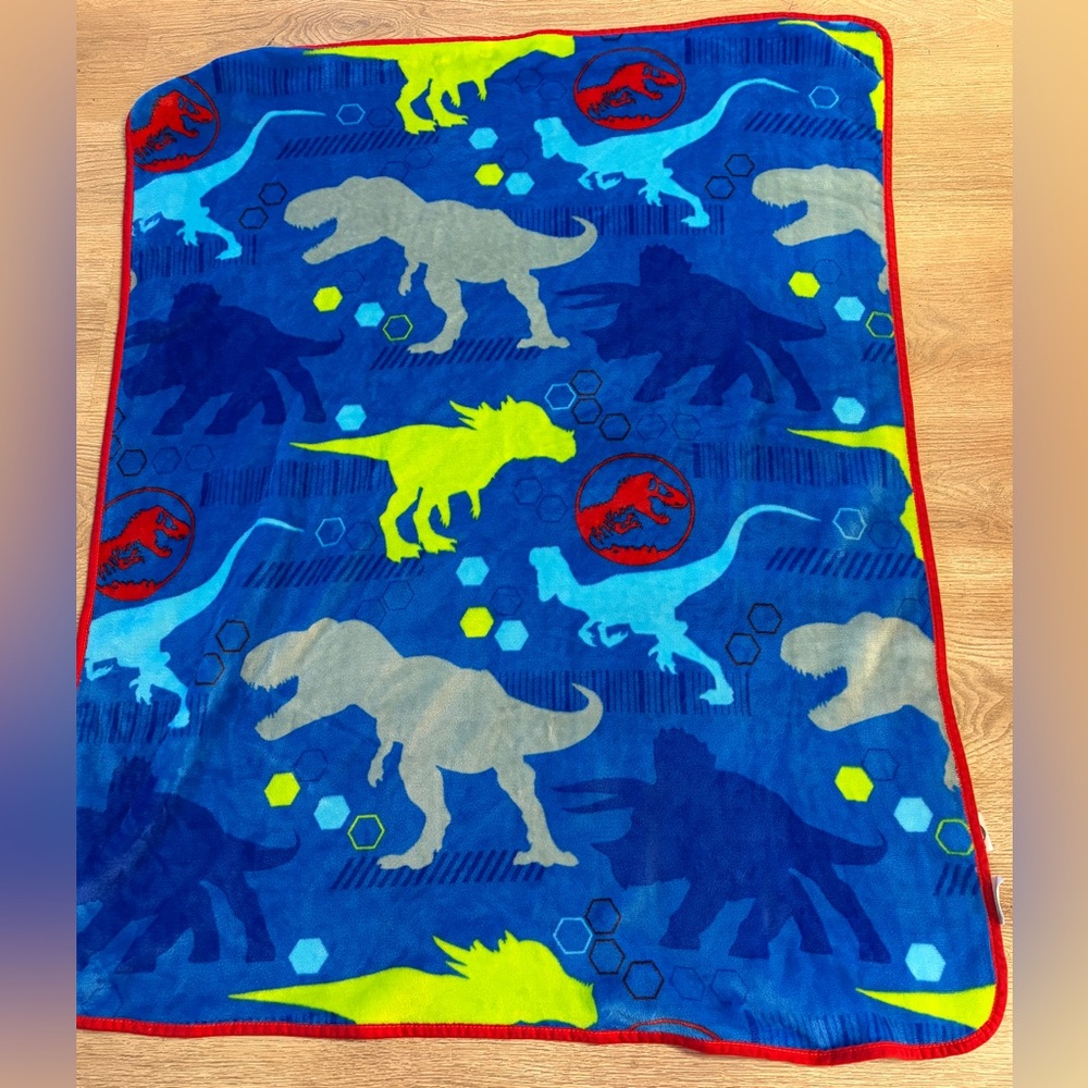 Jurassic World Kids Throw Blanket
